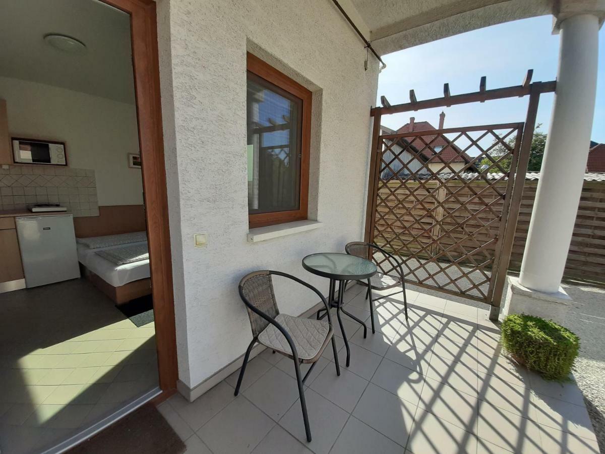 Familia Apartmanhaz 케츨리 외부 사진
