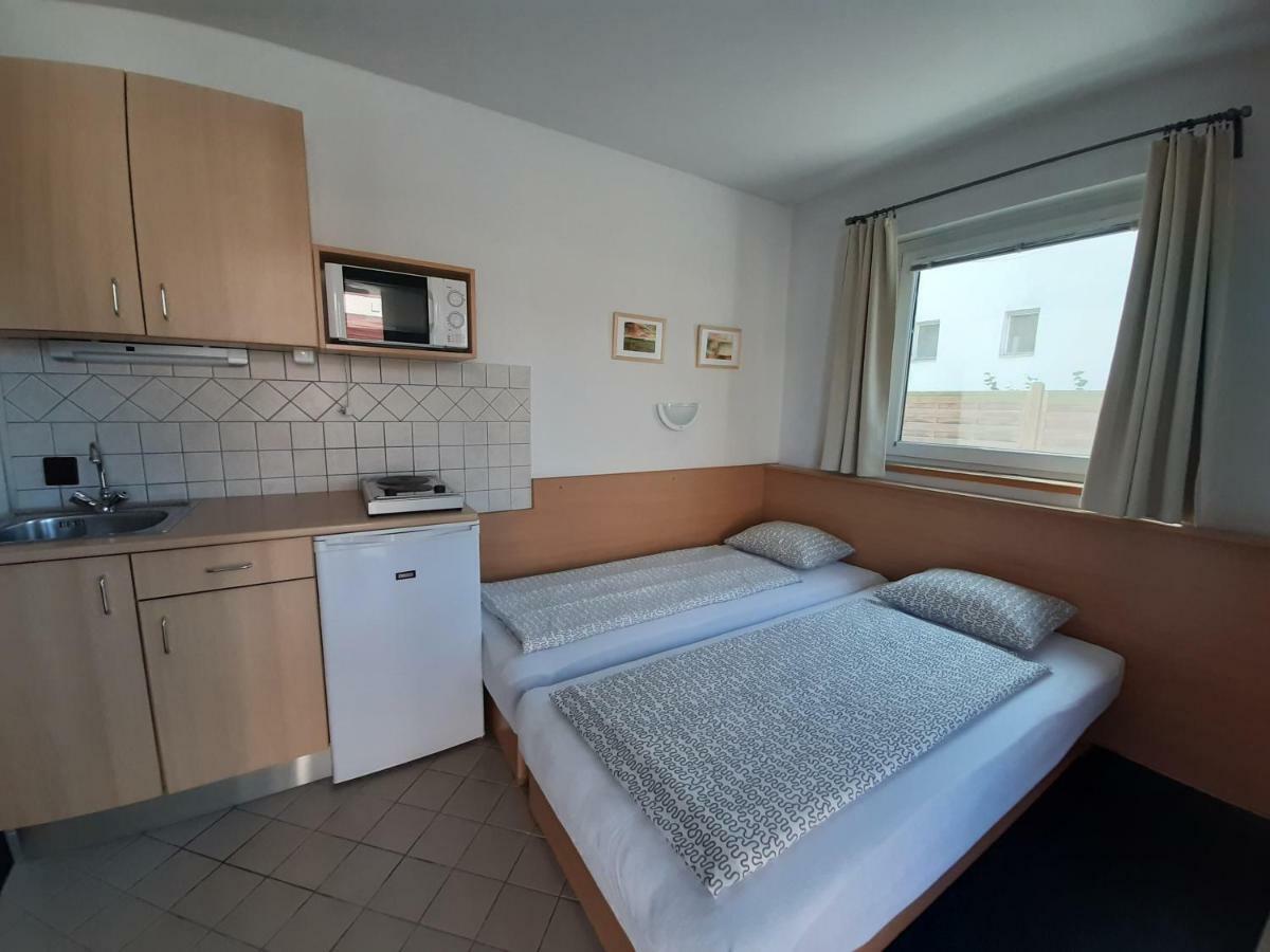 Familia Apartmanhaz 케츨리 외부 사진